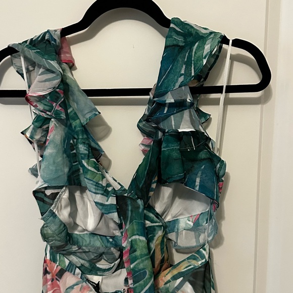 Fashion Nova “Tropic Princess” Jumpsuit – Size Small – NWT - Picture 5 of 8